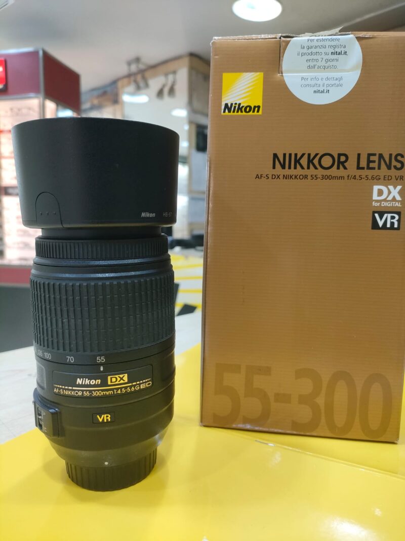 Nikon AF-S DX 55-300mm f/4.5-5.6 G ED VR