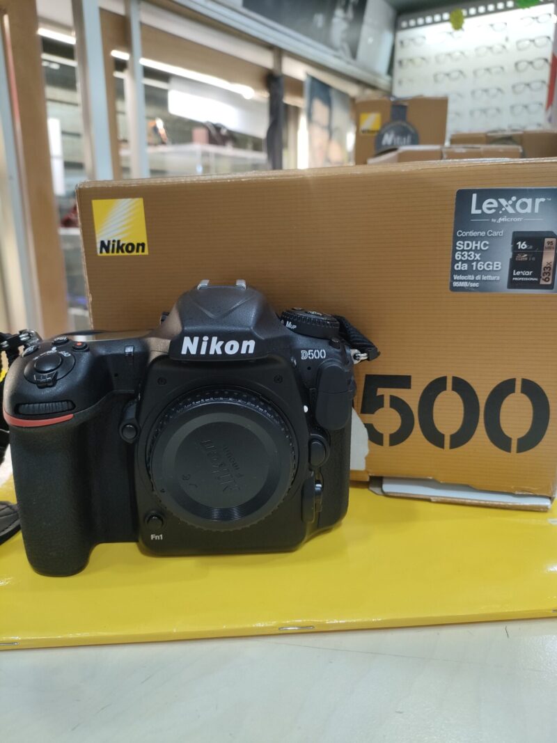 Nikon D500 usata