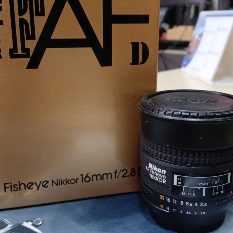 Nikon Fisheye 16 mm f/2.8D