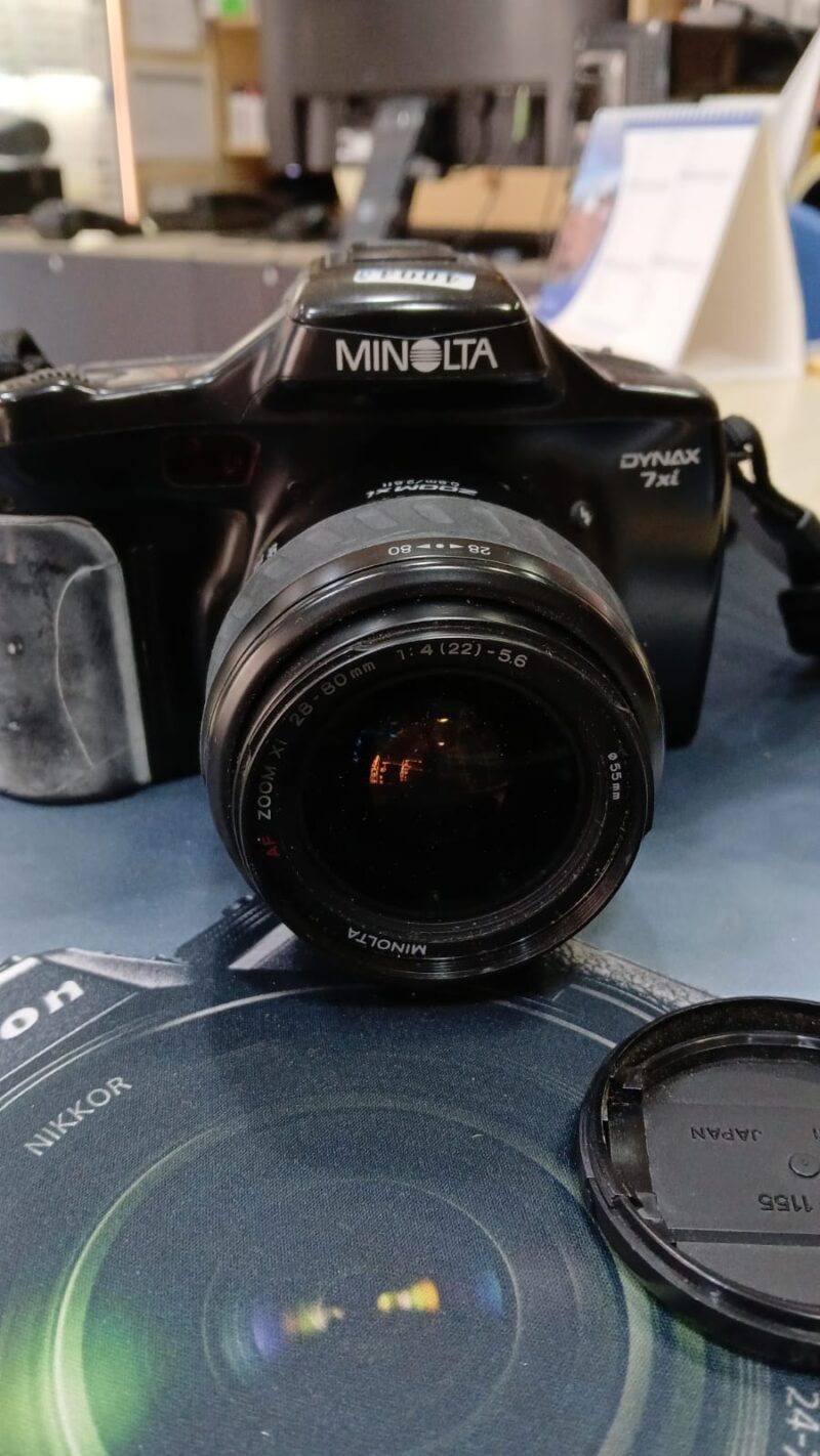 Minolta Dynax 7xi