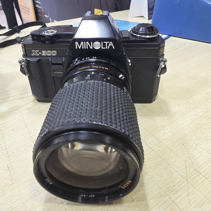 MINOLTA X-300 - Usato