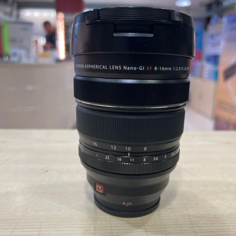 FUJIFILM XF 8-16mm f/2.8 - Usato