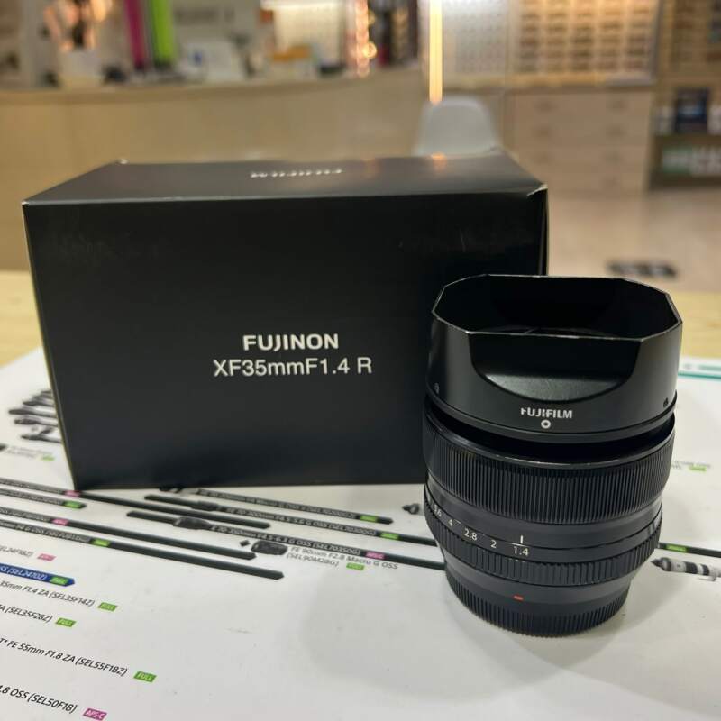 Fujifilm XF 35mm f/1.4 - Usato